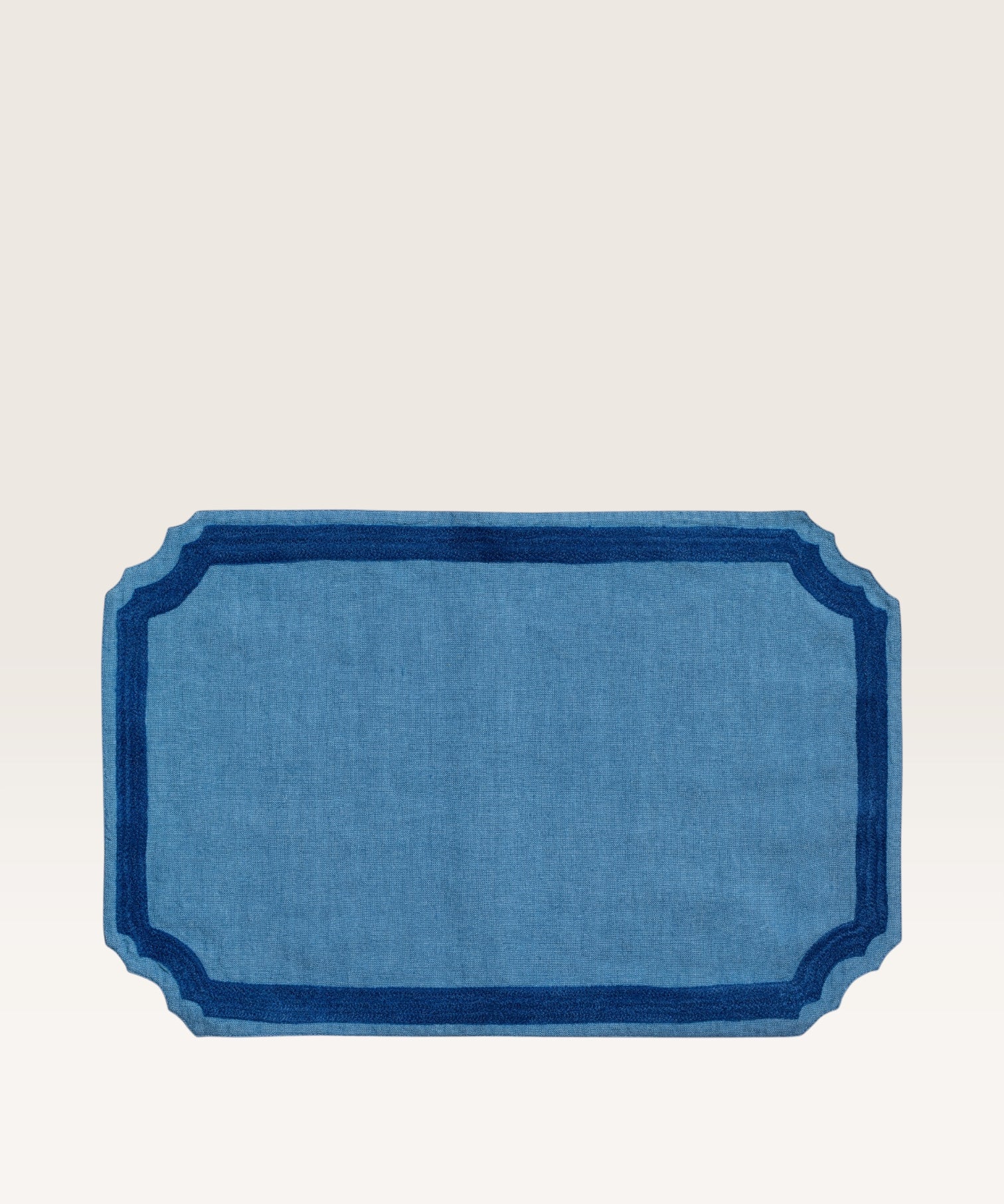 couleur-bleu-clair-brode-bleu