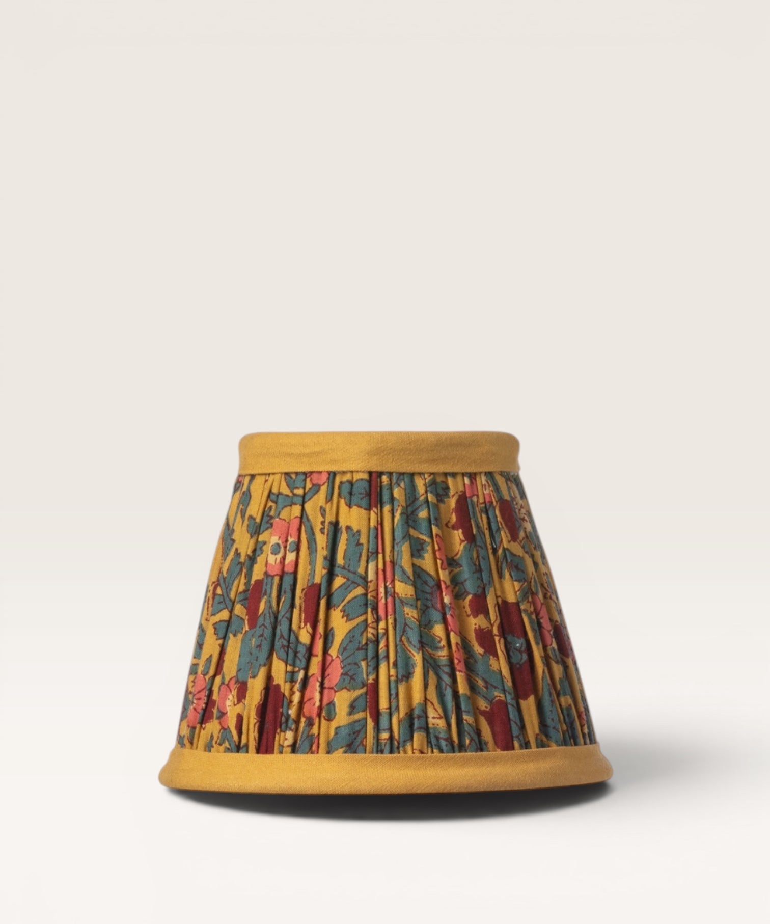 couleur-jaune-gris-rose-bordeau