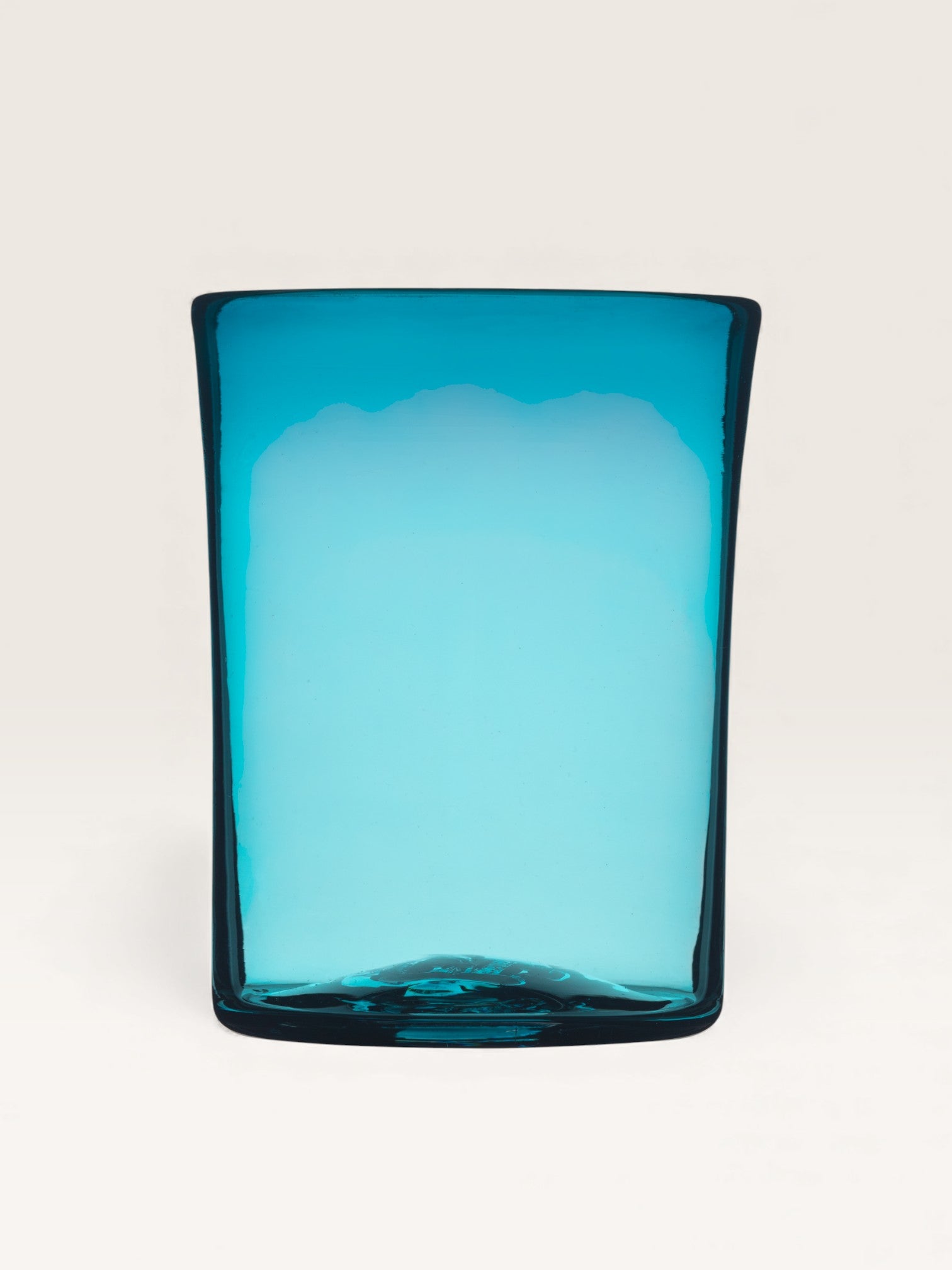 couleur-bleu-profond