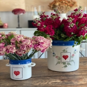Love everywhere ❤️

Disponible en boutique chez Casa Lopez à Paris.

#tissu #casalopez #paris #decorationinterieur #decor #inspo #home #interiordecor #interiordesign #discover #flower #love #table