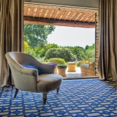 Let the sunshine come in ☀️

#tissu #casalopez #paris #decorationinterieur #decor #inspo #home #interiordecor #interiordesign #discover #flower #summer #tissu #sunny #sun #outside #tapis #salon