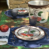 Apple set 🍎

#tissu #casalopez #paris #decorationinterieur #decor #inspo #home #interiordecor #interiordesign #discover #flower #summer #pomme #setdetable #table #sunny #sun #outside