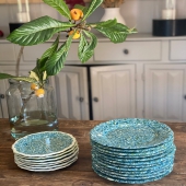 Terre mêlée 🍃 

#tissu #casalopez #paris #decorationinterieur #decor #inspo #home #interiordecor #interiordesign #discover #flower #summer #terremelee #setdetable #table #sunny #sun #outside
